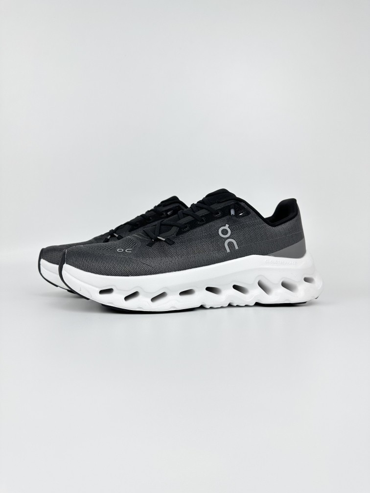 On Running Shoes-5